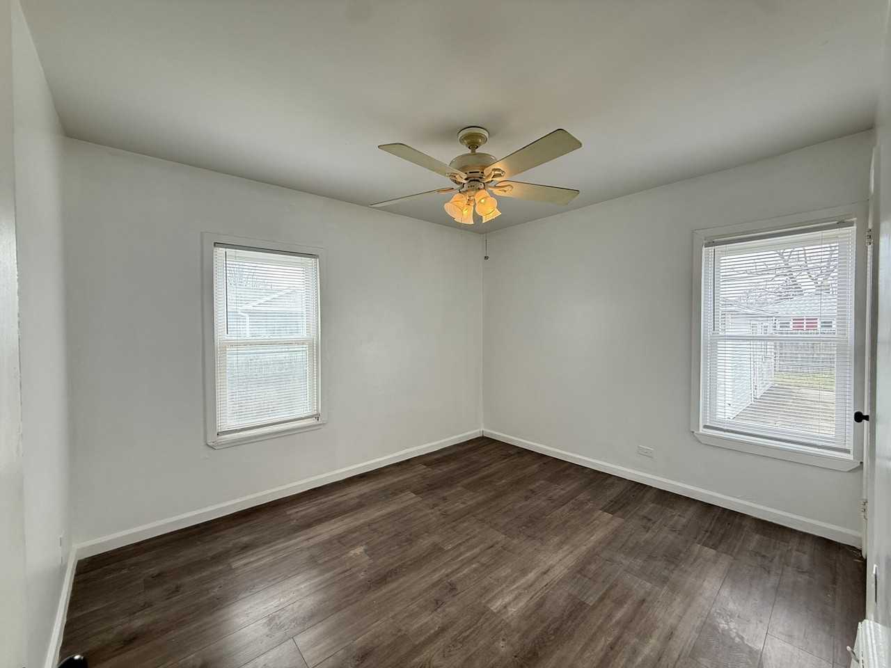 13668 Irene St - Photo 5 of 17