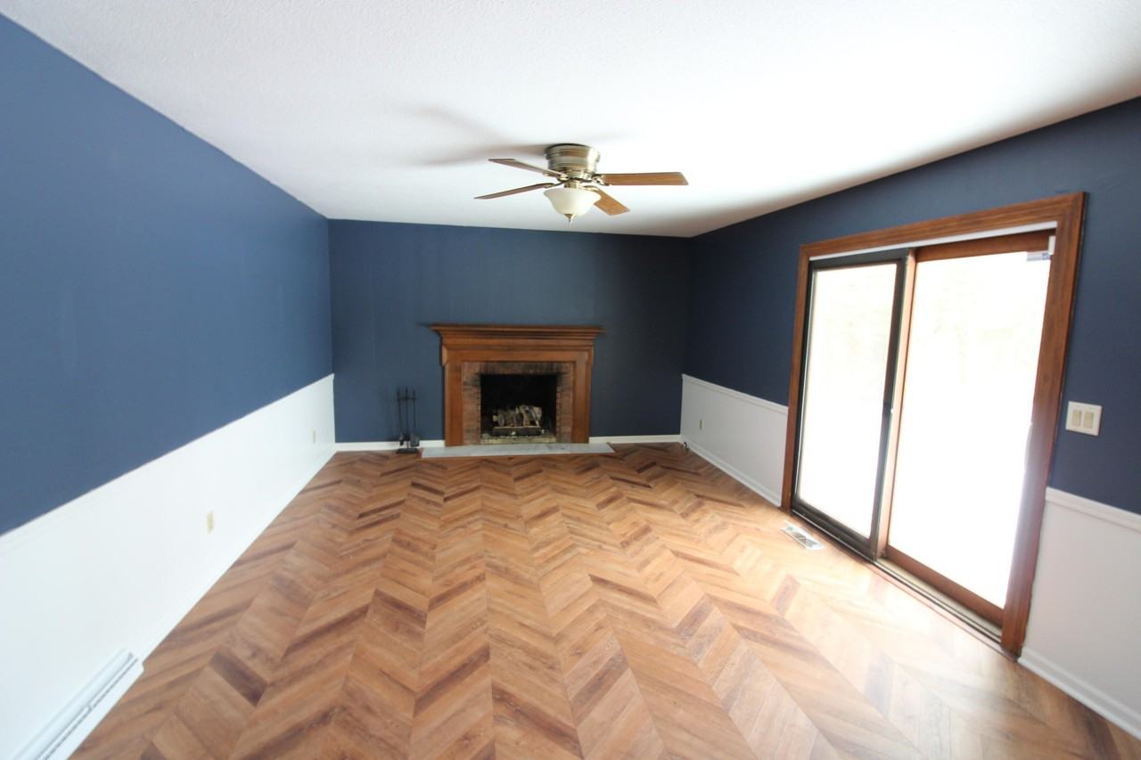 2787 Royal Queens Rd - Photo 3 of 17