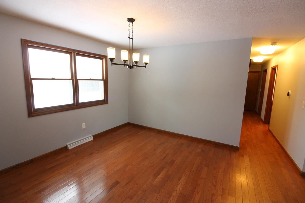 2787 Royal Queens Rd - Photo 7 of 17