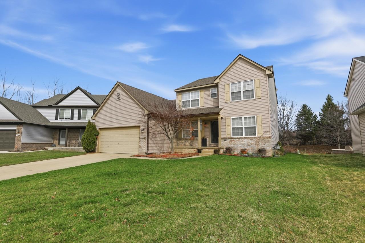 35900 Abbey Ct - Photo 3 of 50