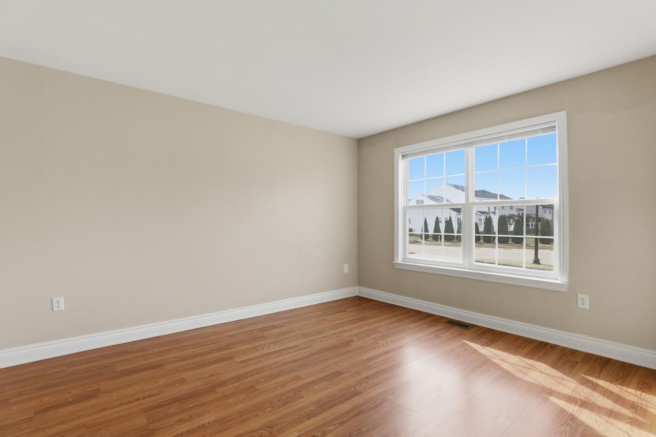 35900 Abbey Ct - Photo 6 of 50