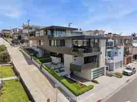 featured image of 300 25th St