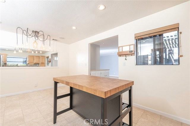 2306 Ruhland Ave #B - Photo 2 of 3