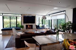 2726 Montana Ave #E - Photo 2 of 8