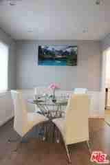 8719 Yorktown Ave - Photo 7 of 8