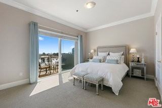 11840 Dorothy St #402 - Photo 4 of 8