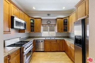 11840 Dorothy St #402 - Photo 5 of 8