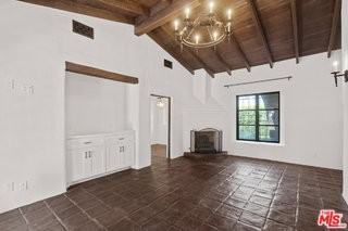 1300 N Harper Ave - Photo 3 of 8