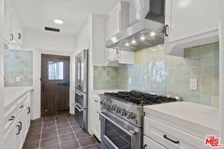 1300 N Harper Ave - Photo 5 of 8