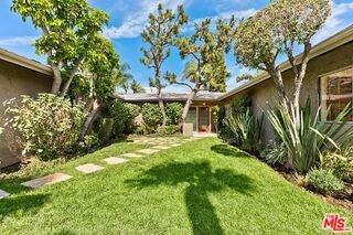 2670 Carmar Dr - Photo 2 of 8