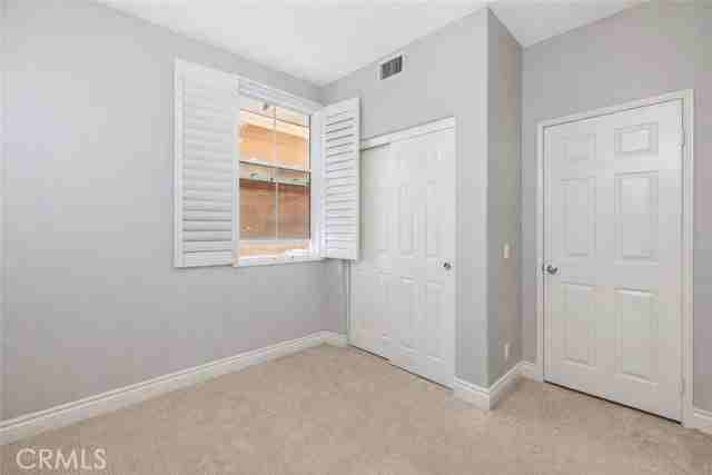 16 Ellistone #43 - Photo 5 of 8