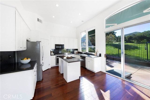 27982 Camino Del Rio - Photo 4 of 8