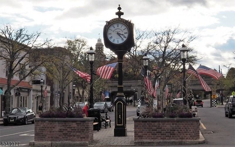 10 Waverly Pl #5 - Photo 4 of 4