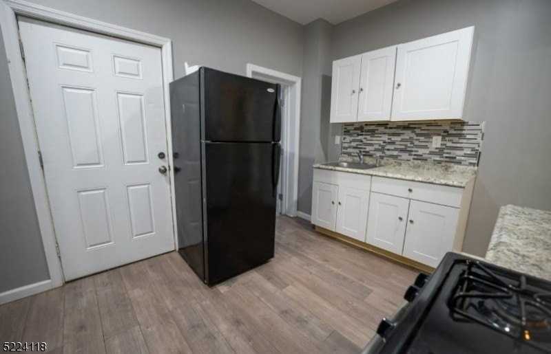 226 Fairmount Ave #1 - Photo 7 of 20