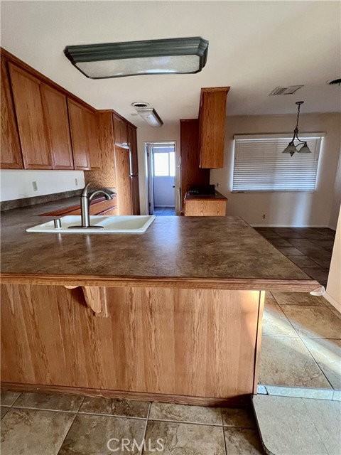 44519 Foxton Ave - Photo 3 of 8