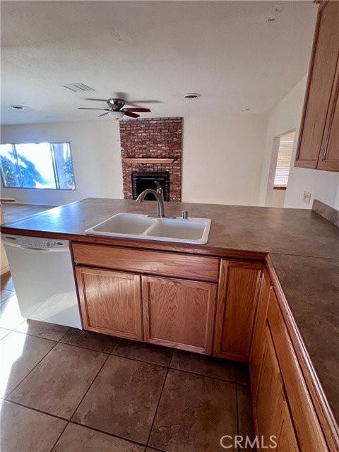 44519 Foxton Ave - Photo 5 of 8