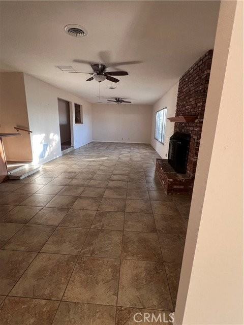 44519 Foxton Ave - Photo 7 of 8