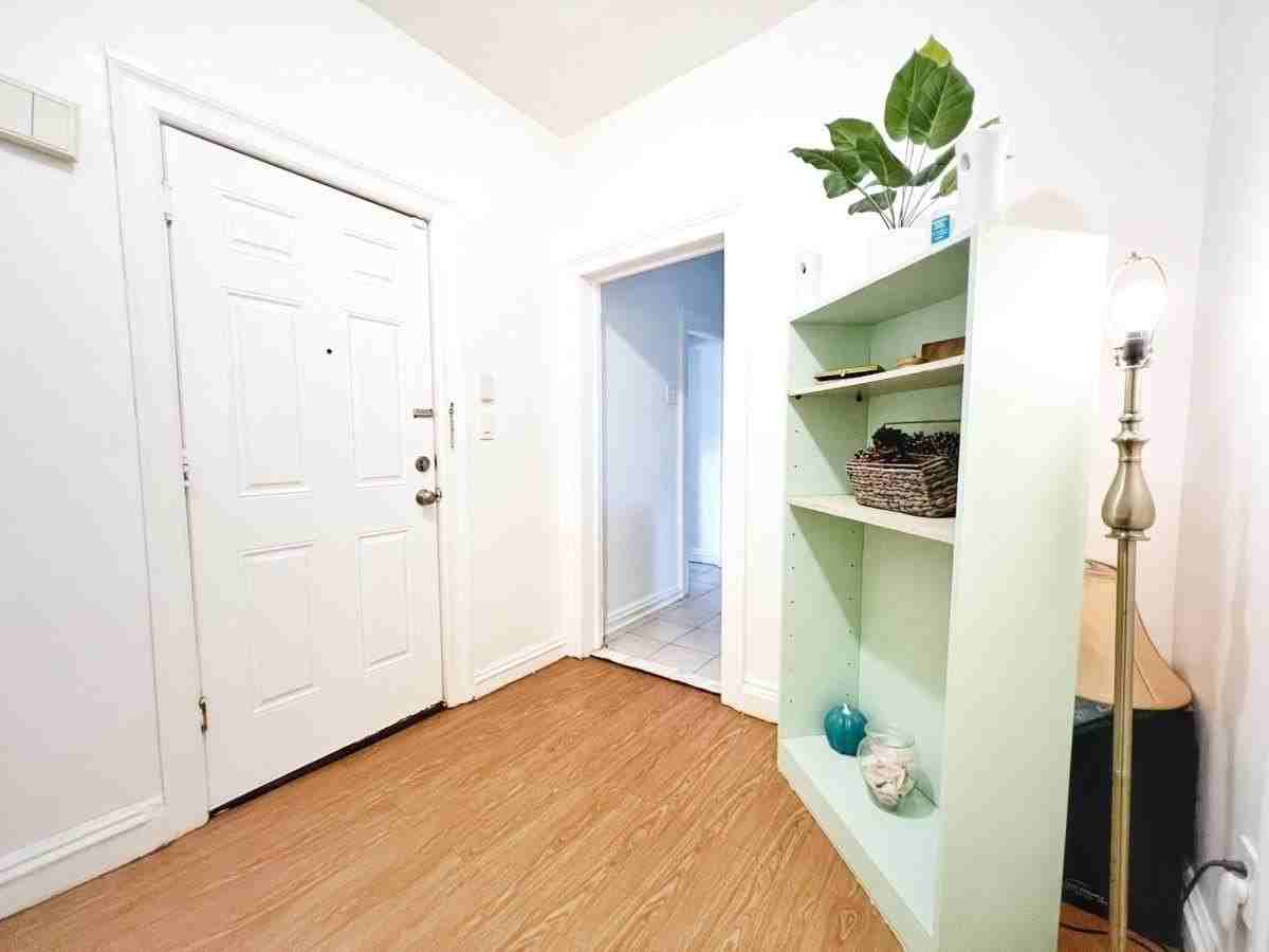 298 Princeton Ave #3 - Photo 4 of 14