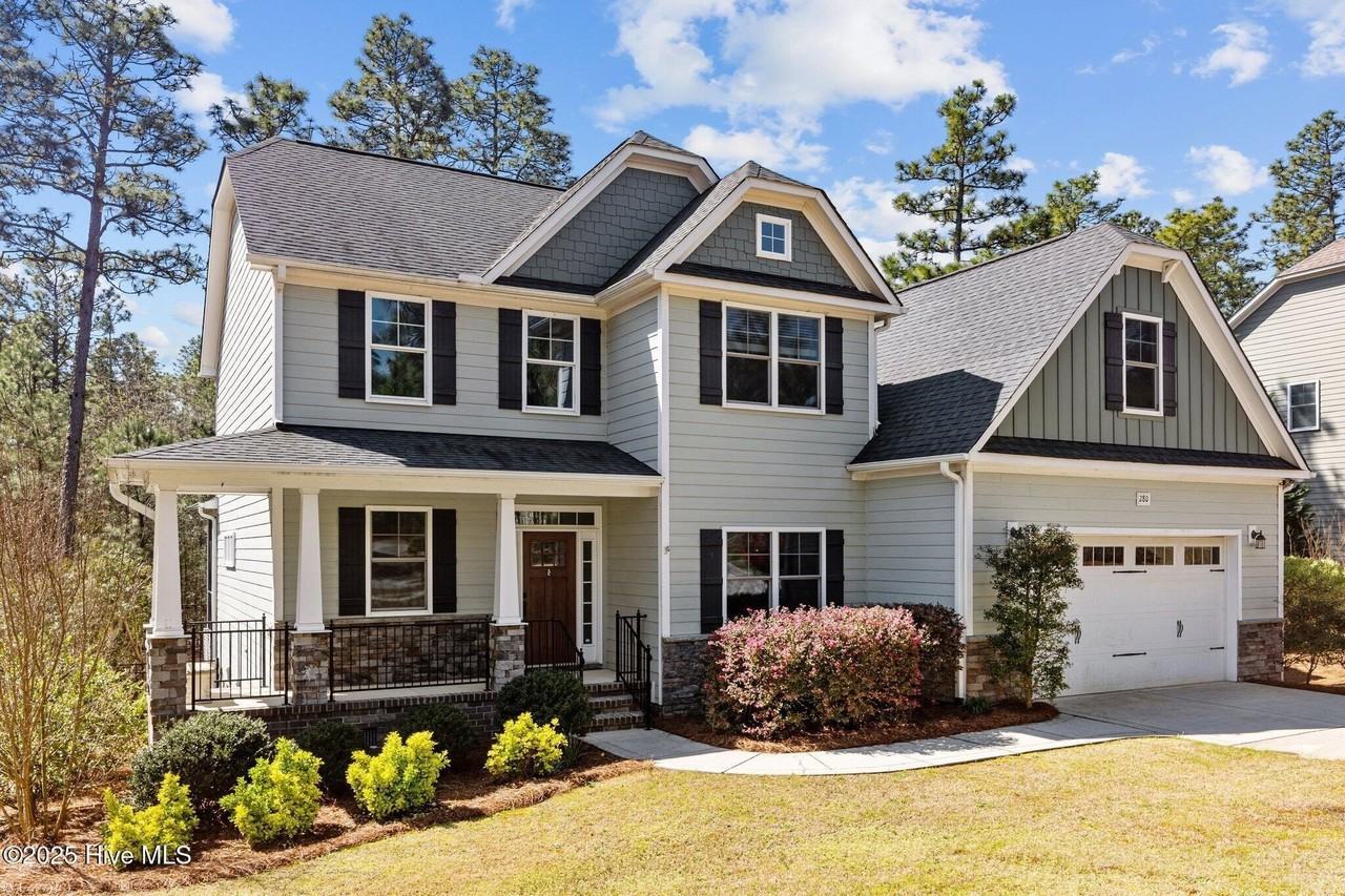 280 Wiregrass Ln - Photo 3 of 48