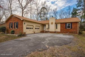 featured image of 103 Crump Farm Rd