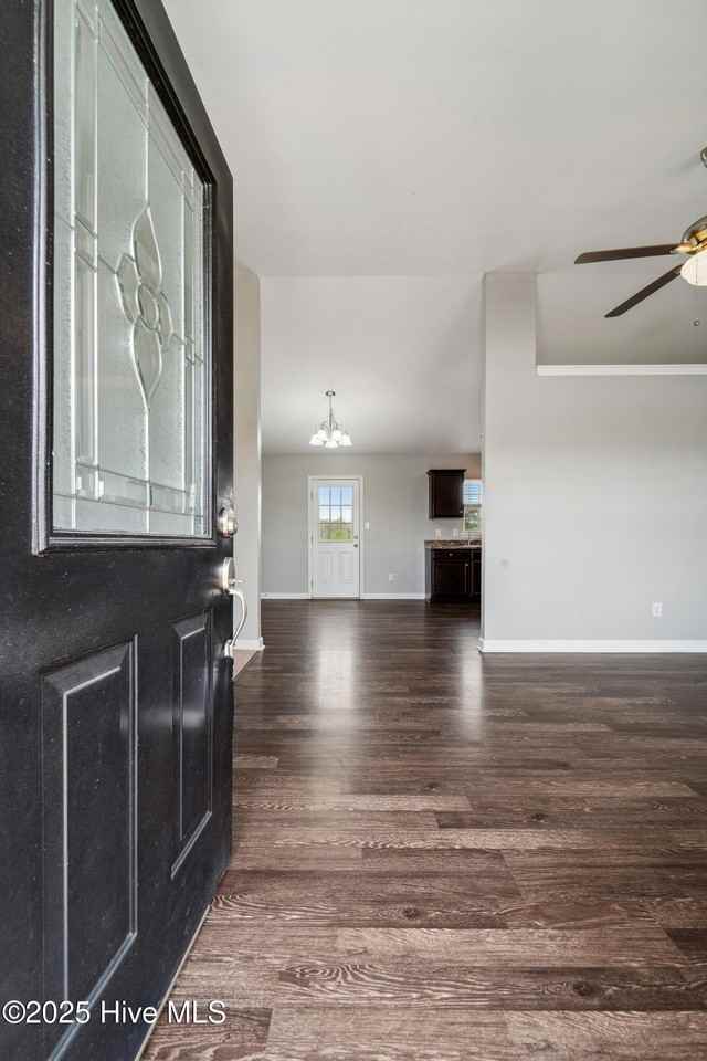 601 Duncan Dr N - Photo 2 of 17