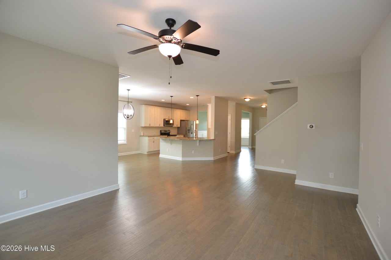 122 Permeta Dr - Photo 6 of 44