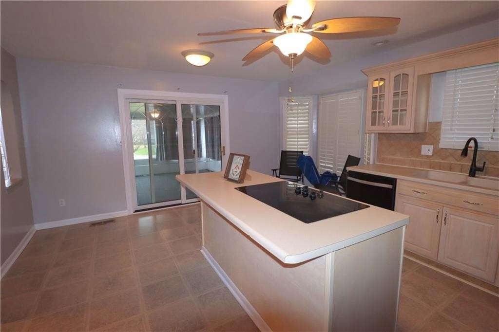 18603 Hanthorne Dr - Photo 6 of 20