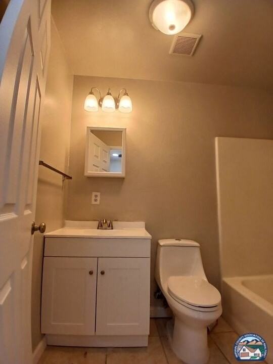357 W Magnolia St unit: Studio - Photo 5 of 6