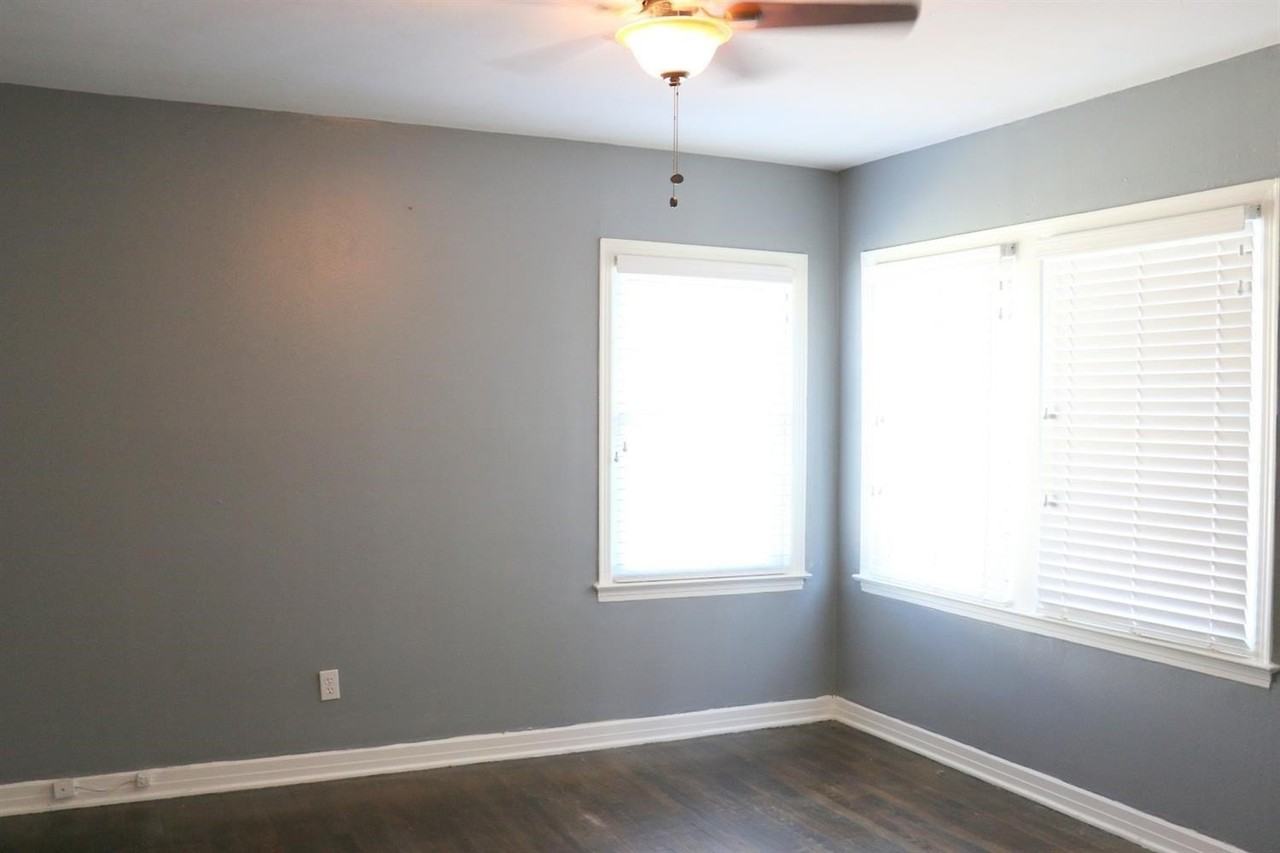 2826 24th St - Photo 2 of 7