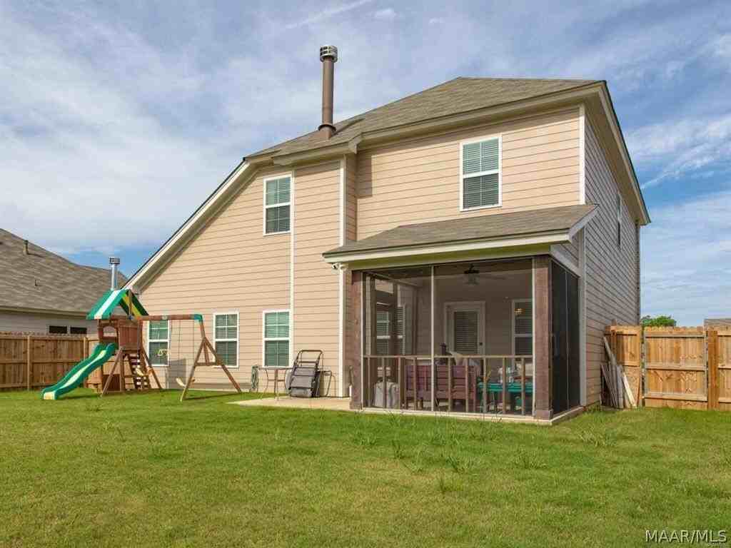 500 Lismore Pl - Photo 3 of 6