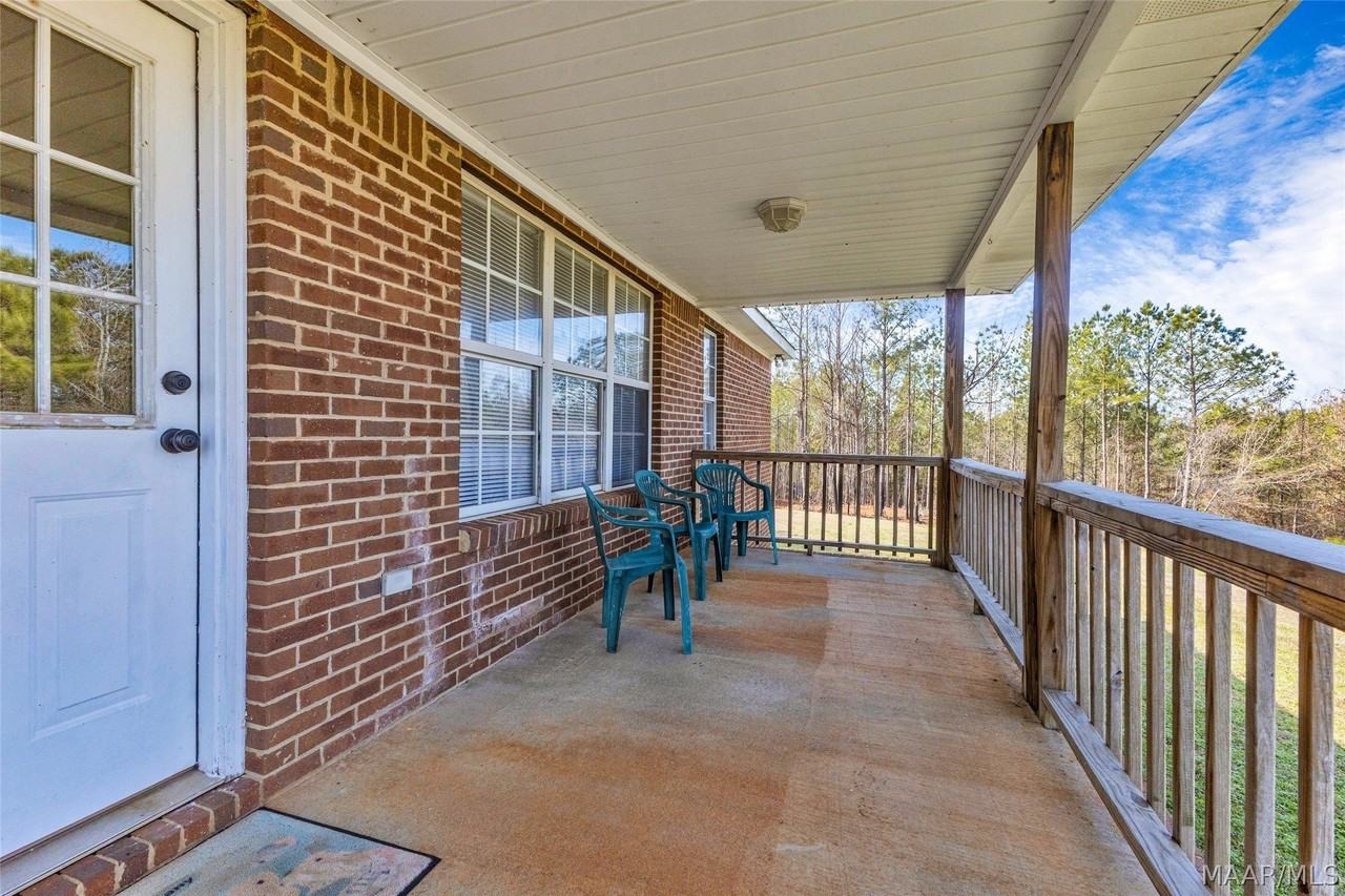 1706 Jones Corner Rd - Photo 4 of 28