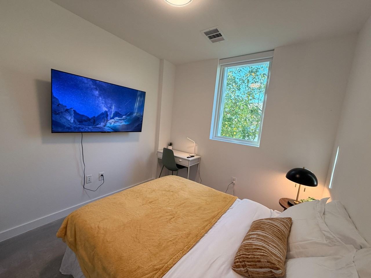 Nueces St - Photo 6 of 21