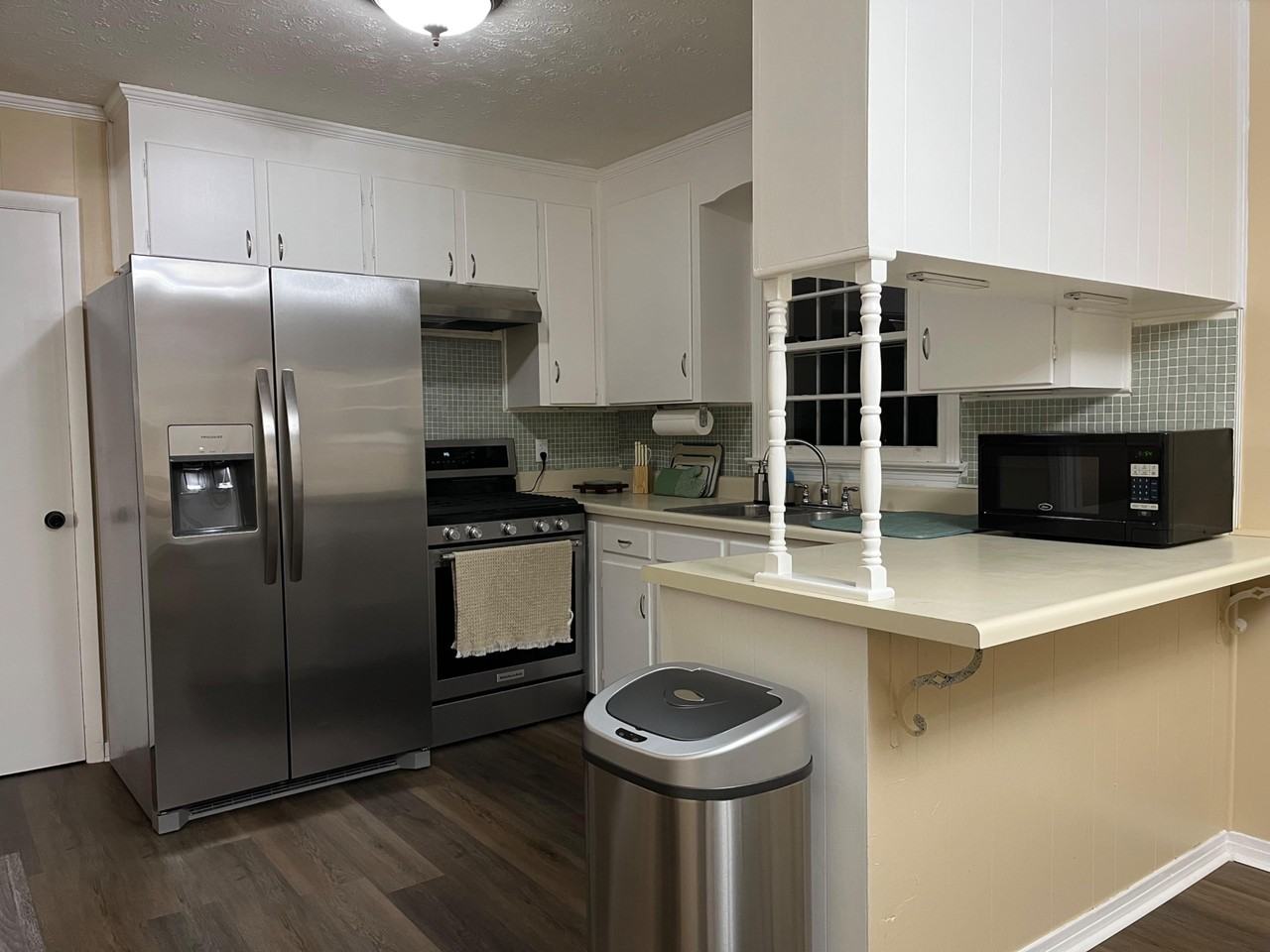 Garden Ln - Photo 4 of 27