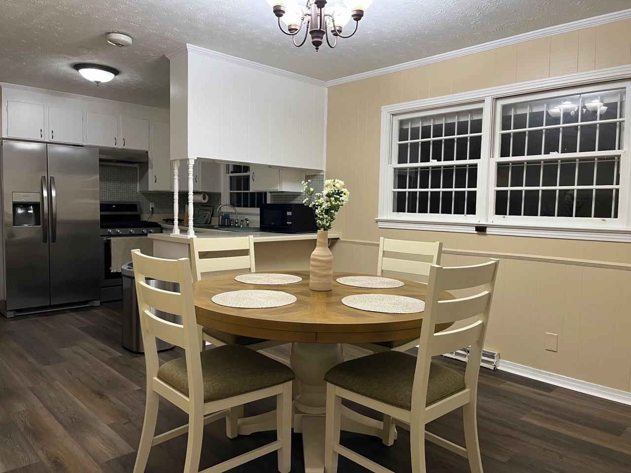 Garden Ln - Photo 5 of 27