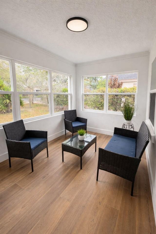 W Swoope Ave - Photo 6 of 11