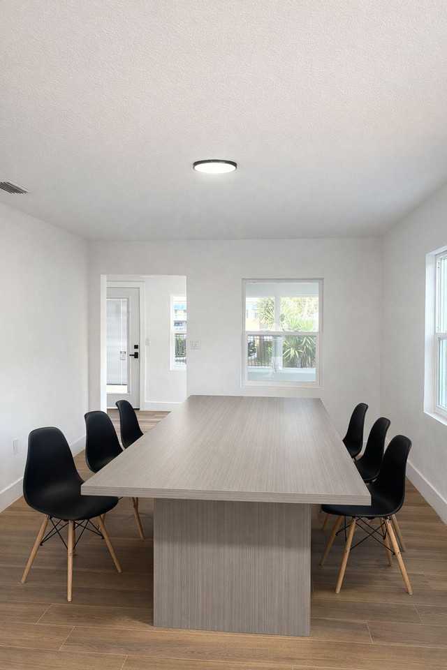 W Swoope Ave - Photo 4 of 6