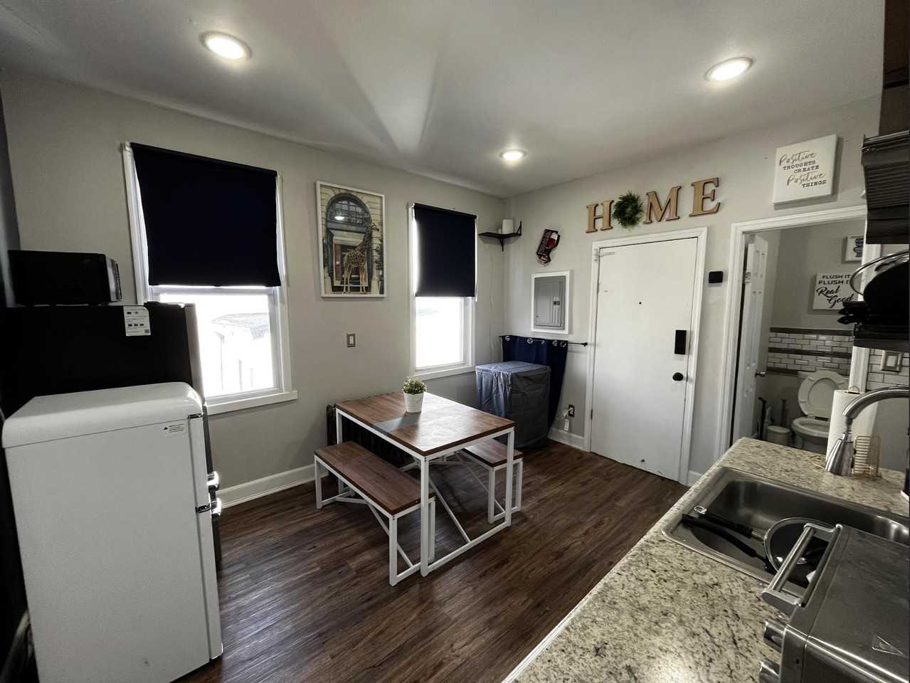 Armstrong Ave - Photo 4 of 17