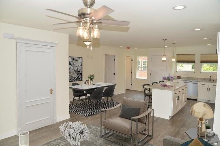 204 Grand Ave #1 - Photo 5 of 25