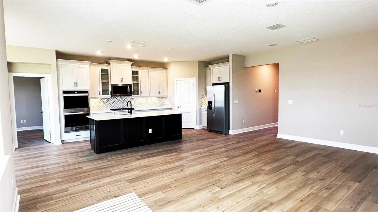 3626 Savanna Palms Ct - Photo 6 of 45