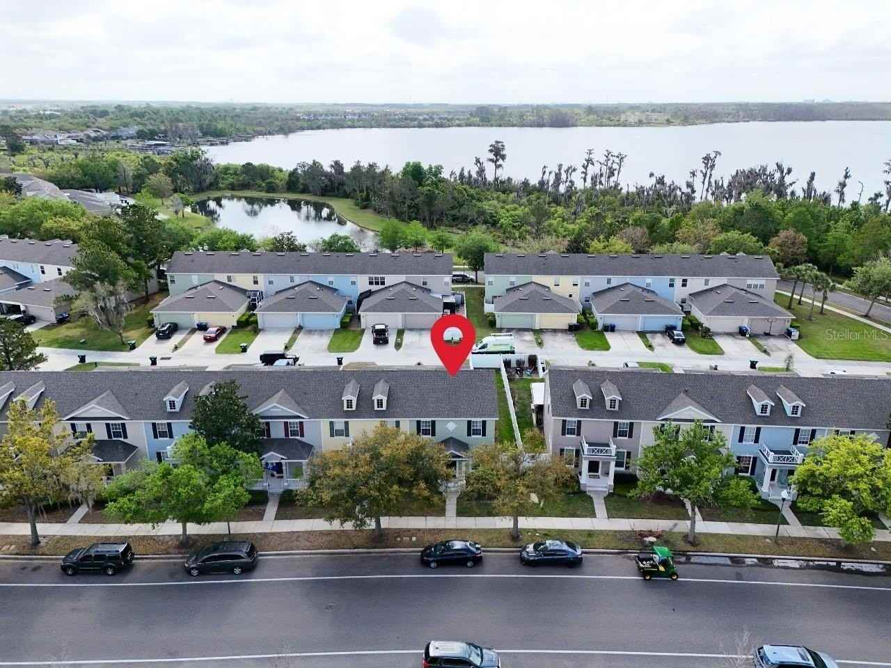 14478 Bridgewater Crossings Blvd - Photo 4 of 33