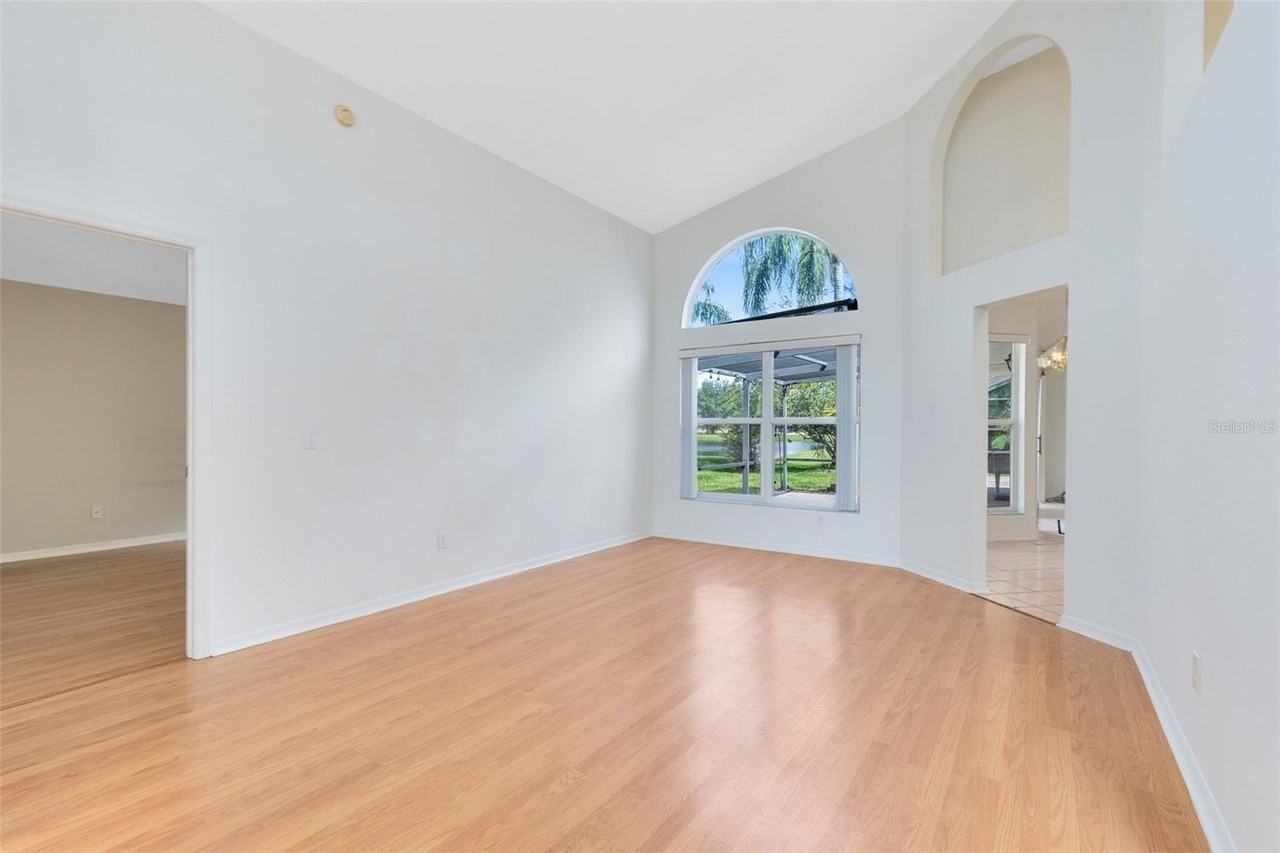 5809 Donnelly Cir - Photo 6 of 23