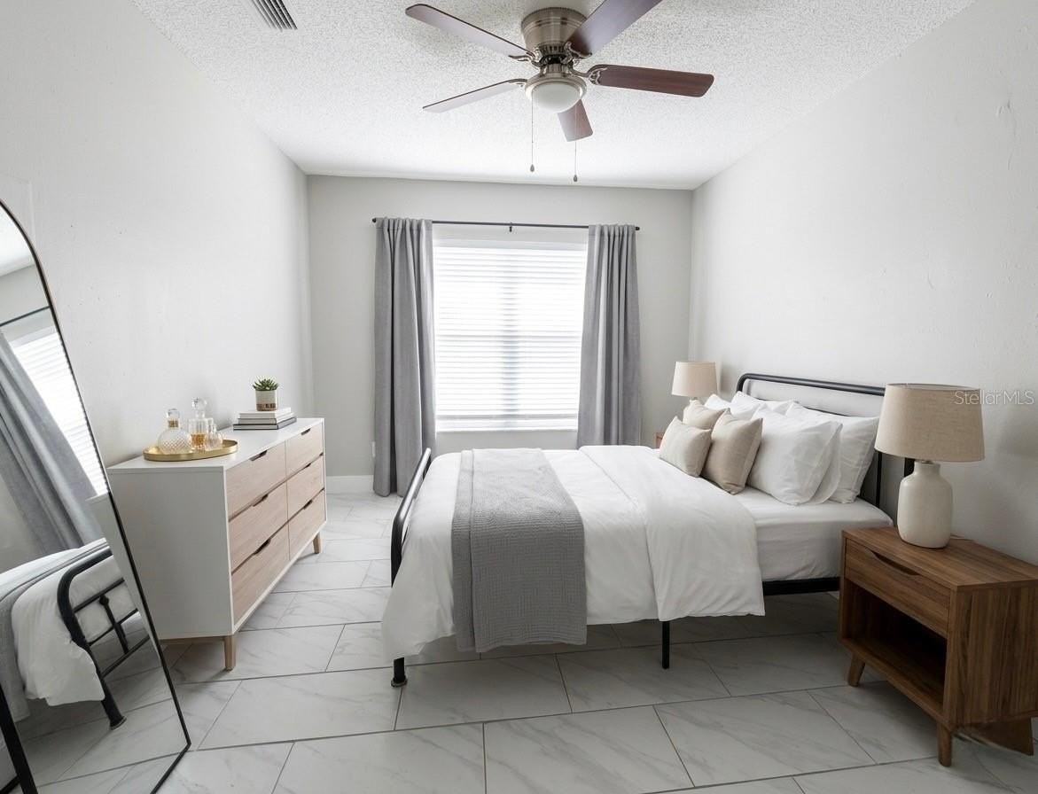 2893 Webley Dr - Photo 6 of 11