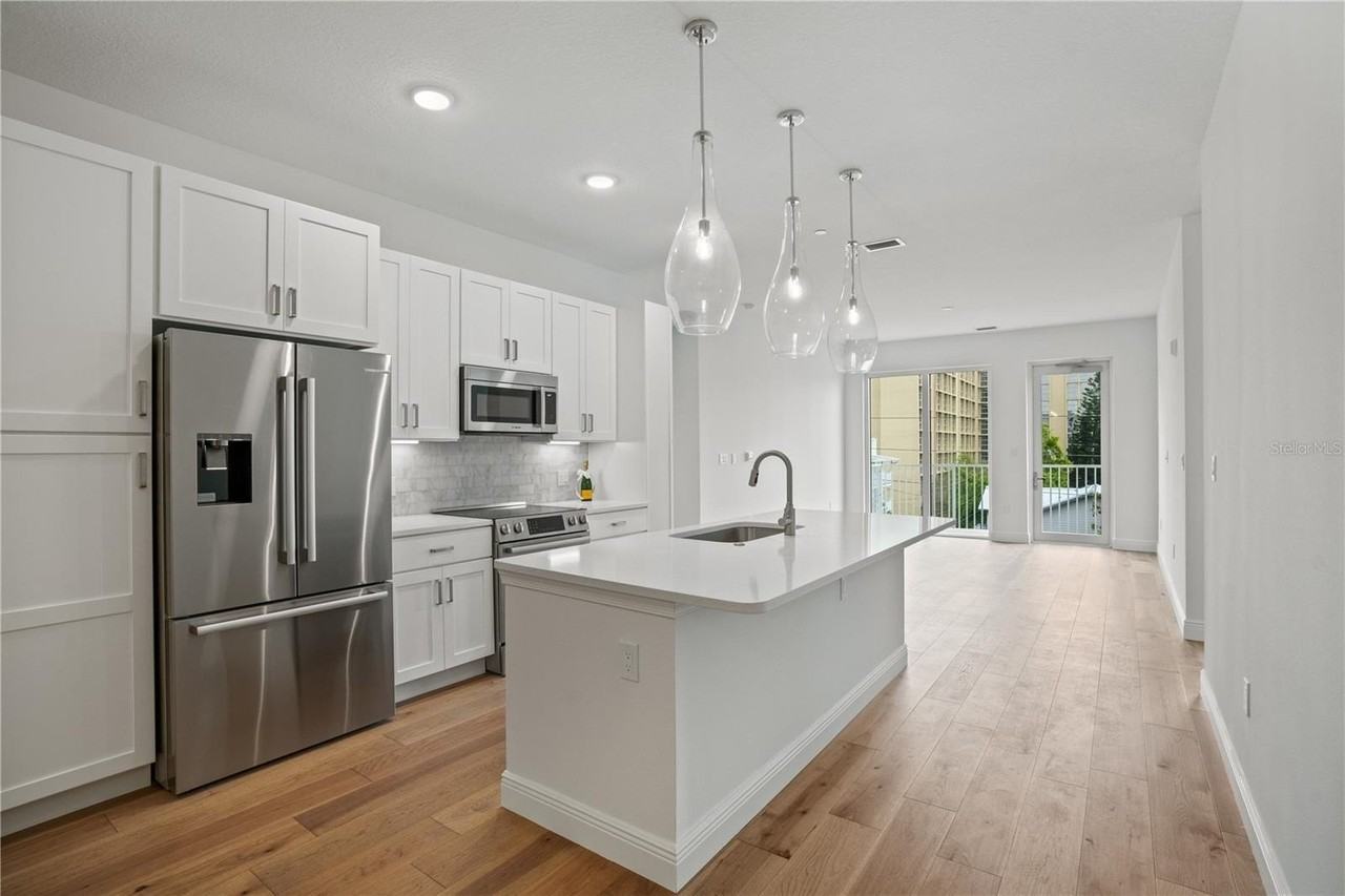 600 3rd Ave S #307 - Photo 4 of 32