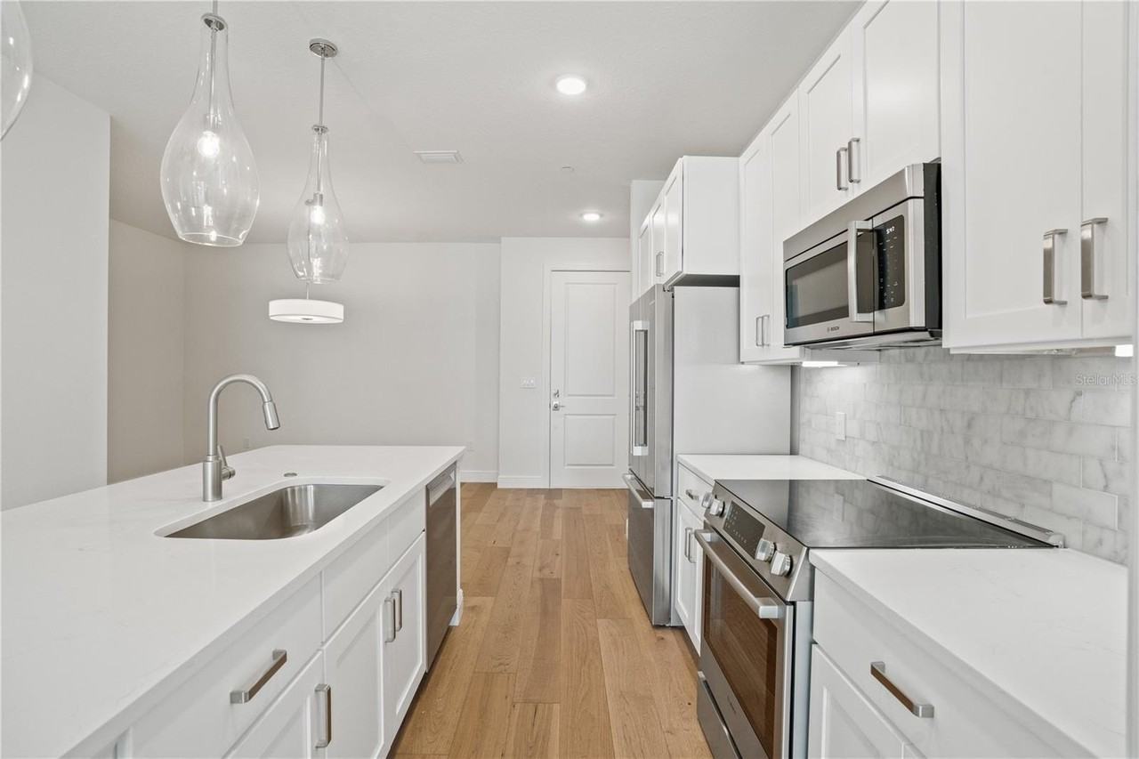 600 3rd Ave S #307 - Photo 6 of 32