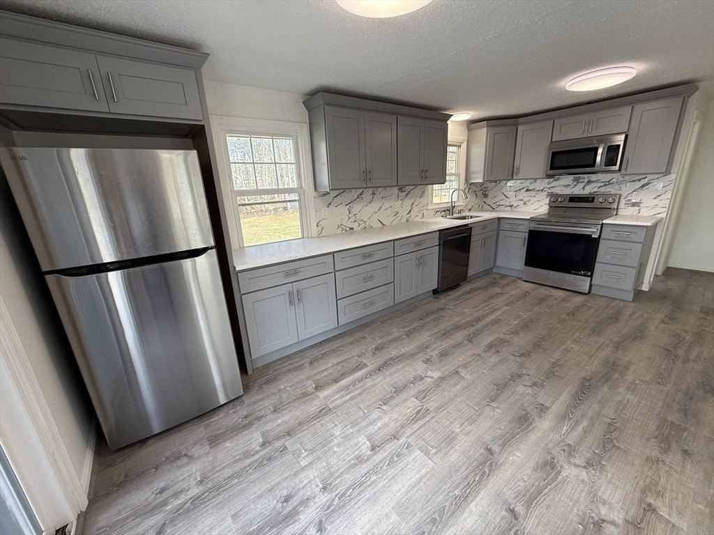 1328 East St Unit 0 - Photo 5 of 30