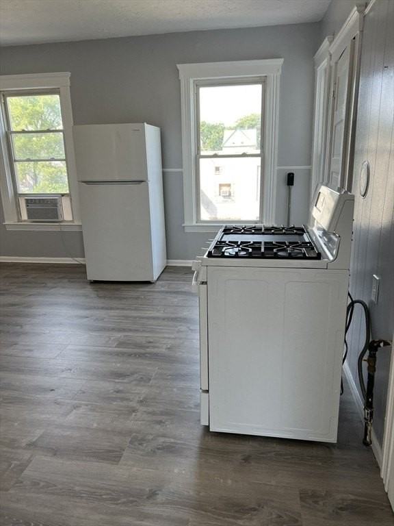 8 Knowlton Ave Apt 3 - Photo 4 of 13