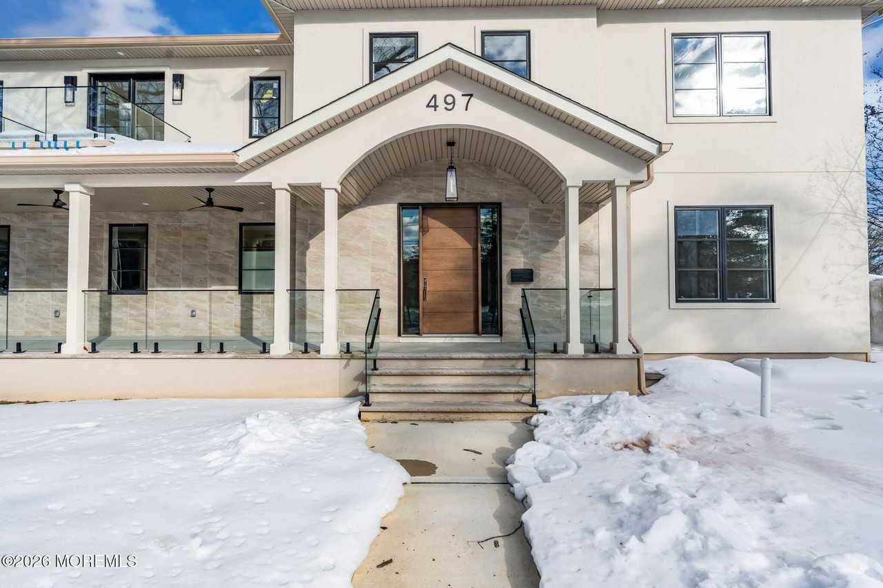 497 Norwood Ave - Photo 2 of 50