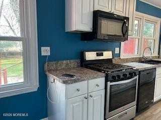 42 Fulton Ave - Photo 4 of 26