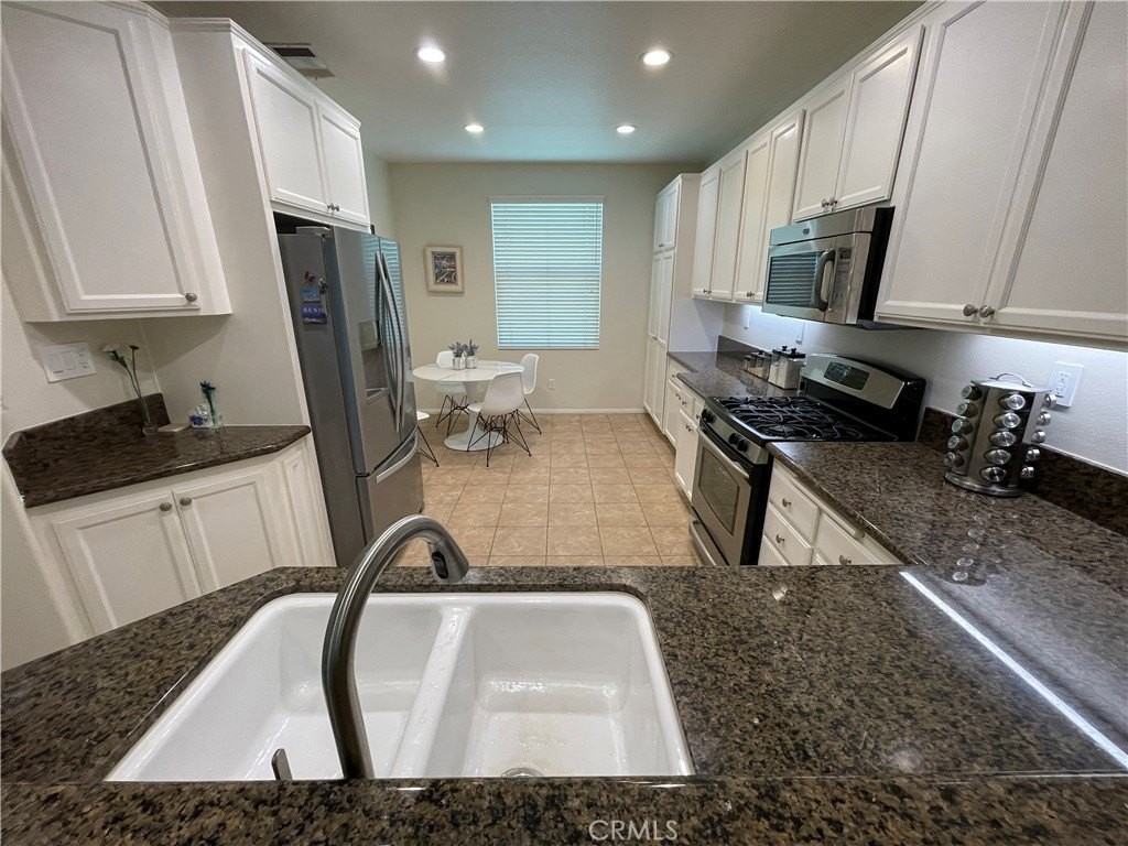 19812 Beringer Pl - Photo 2 of 28