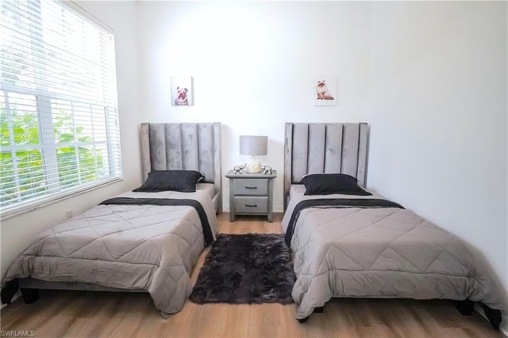 12848 Brynwood Way - Photo 6 of 43